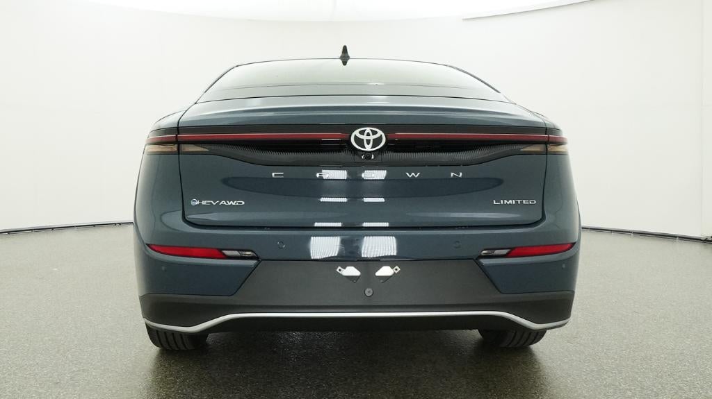 2026 Toyota Toyota Crown Limited