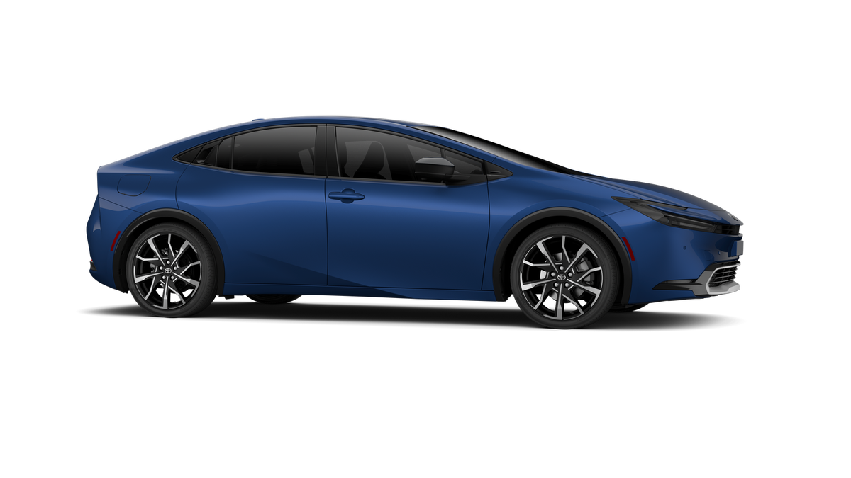 2027 Toyota Prius Plug-in Hybrid XSE