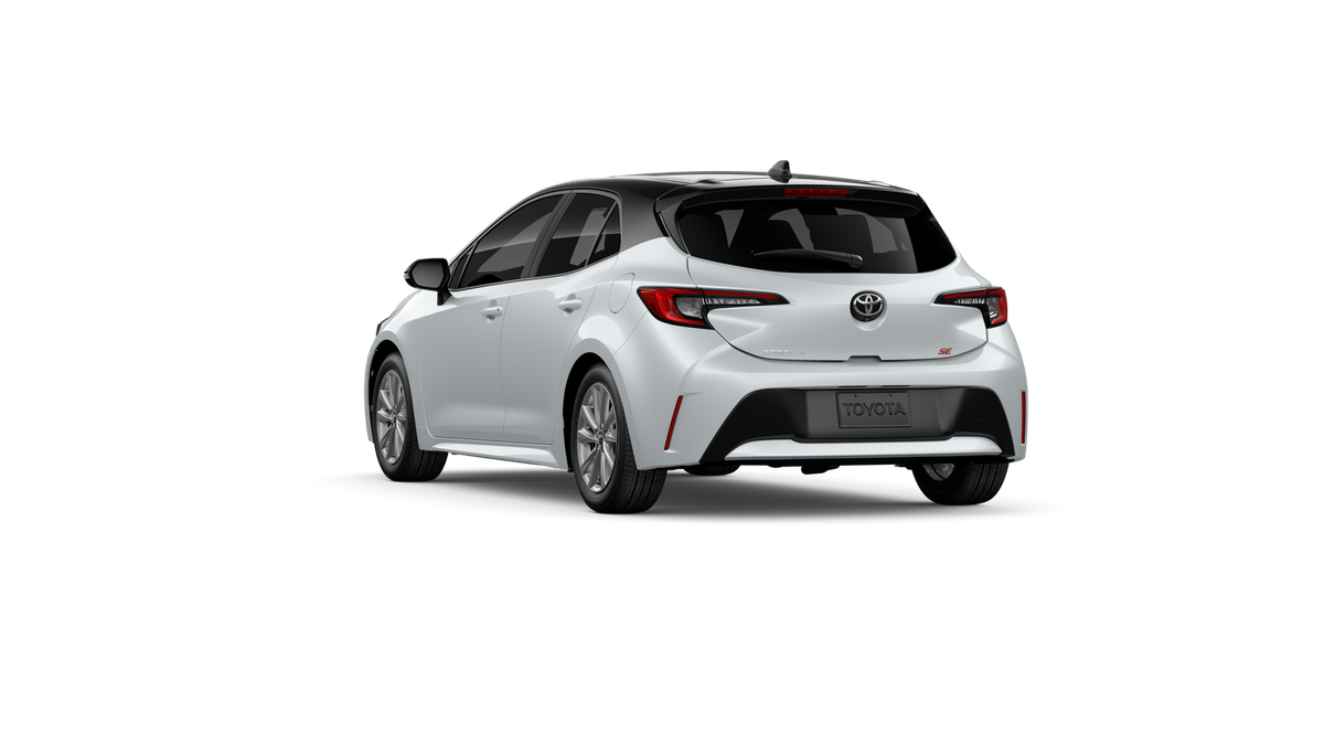 2027 Toyota Corolla Hatchback SE