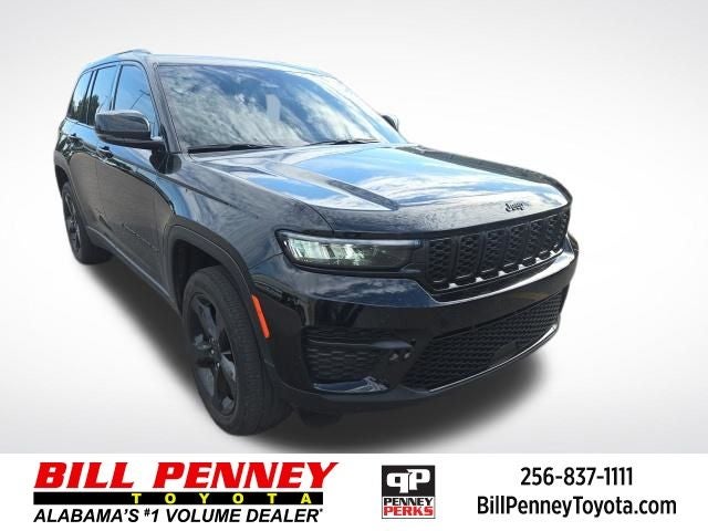 2023 Jeep Grand Cherokee Altitude's photo