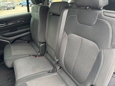 2022 Jeep Grand Cherokee L Laredo