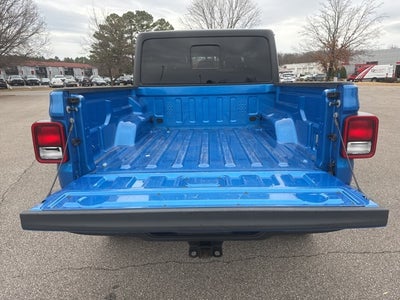 2022 Jeep Gladiator Altitude
