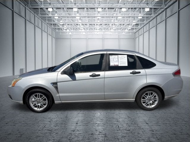 Used 2008 Ford Focus SE with VIN 1FAHP35N48W287992 for sale in Huntsville, AL