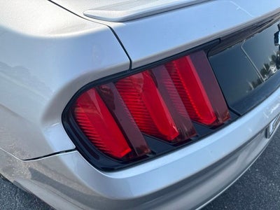 2016 Ford Mustang V6