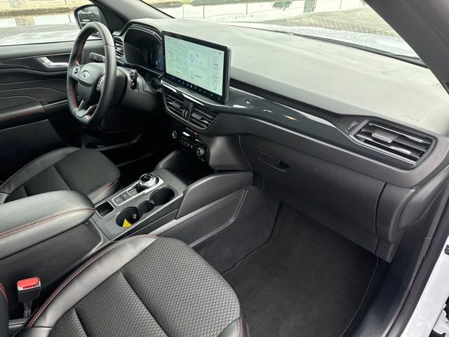 2026 Ford Escape Hybrid ST-Line Select - Photo 15