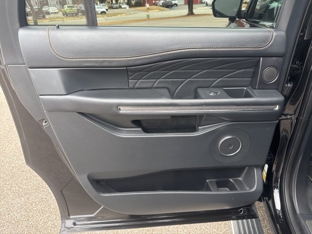 2022 Ford Expedition Max Platinum