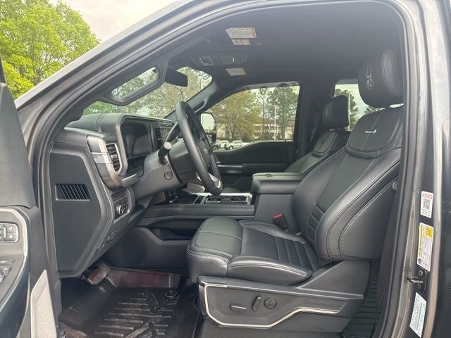 2025 Ford F-250SD Platinum