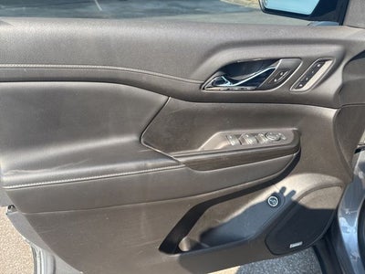 2020 GMC Acadia SLT