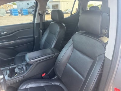 2020 GMC Acadia SLT
