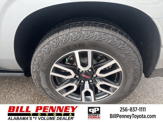 2024 GMC Yukon XL AT4