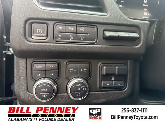 2024 GMC Yukon XL AT4