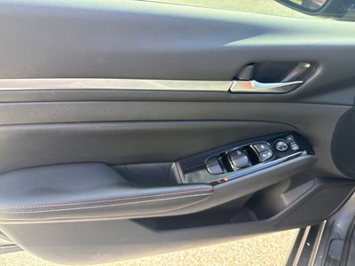 2024 Nissan Altima 2.0 SR