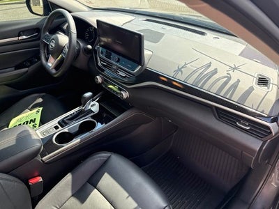 2024 Nissan Altima 2.0 SR