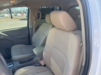 2015 Nissan Frontier SV