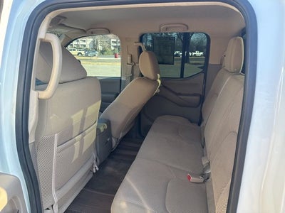 2015 Nissan Frontier SV