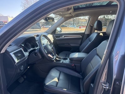 2021 Volkswagen Atlas 3.6L V6 SE w/Technology