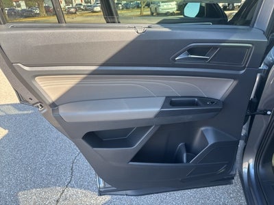 2021 Volkswagen Atlas 3.6L V6 SE w/Technology