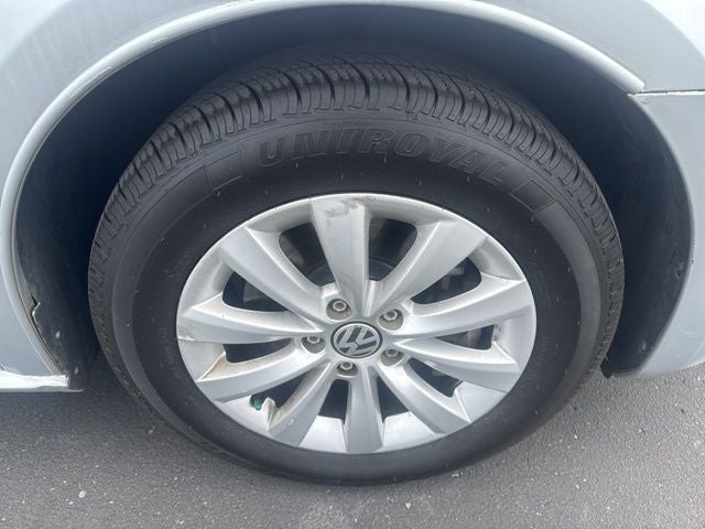 2014 Volkswagen Passat 1.8T S