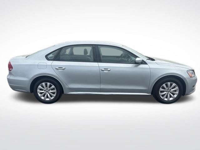 2014 Volkswagen Passat 1.8T S