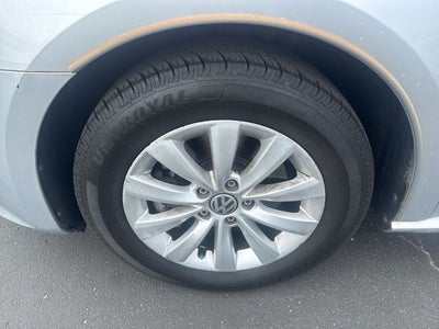 2014 Volkswagen Passat 1.8T S