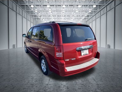 2008 Chrysler Town & Country LX