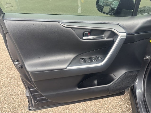 2019 Toyota RAV4 Hybrid XSE