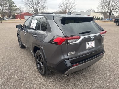 2019 Toyota RAV4 Hybrid XSE