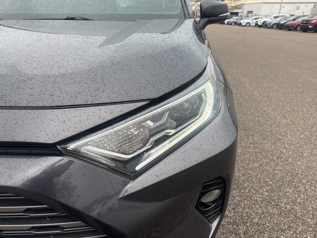 2019 Toyota RAV4 Hybrid XSE