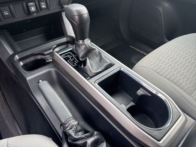 2018 Toyota Tacoma SR5 V6