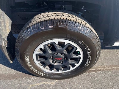 2024 Toyota Tacoma TRD Off-Road