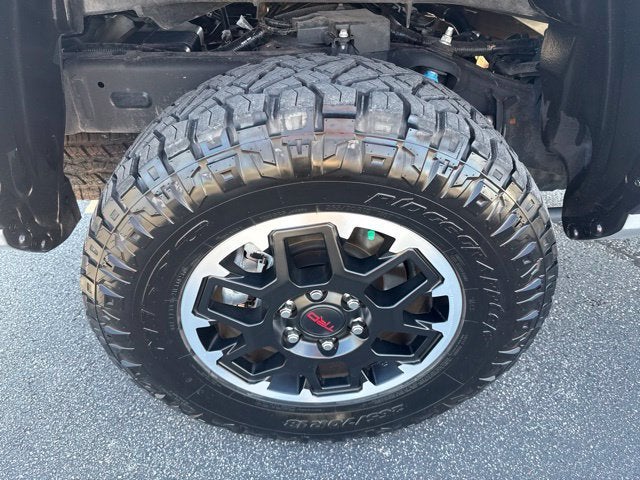 2025 Toyota Tacoma TRD Off Road - Photo 14