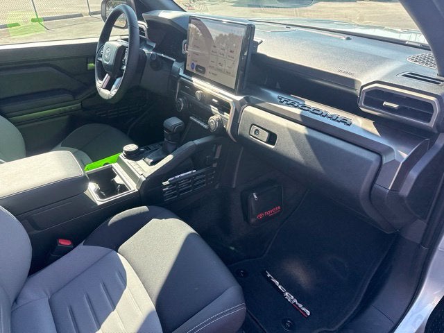 2025 Toyota Tacoma TRD Off Road - Photo 15