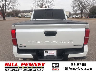 2025 Toyota Tacoma Hybrid TRD Sport