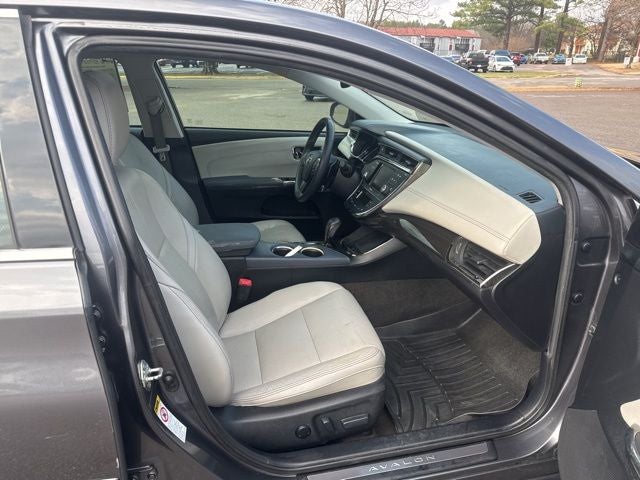 2013 Toyota Avalon Limited