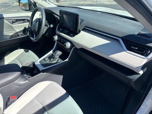2021 Toyota RAV4 Hybrid XLE Premium