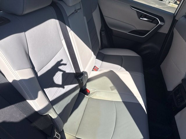 2021 Toyota RAV4 Hybrid XLE Premium