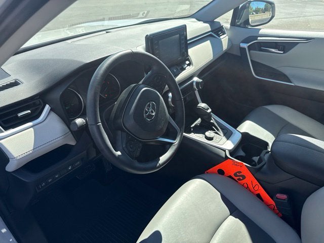 2021 Toyota RAV4 Hybrid XLE Premium