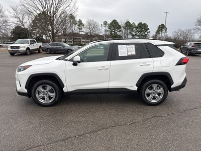 2022 Toyota RAV4 Hybrid LE
