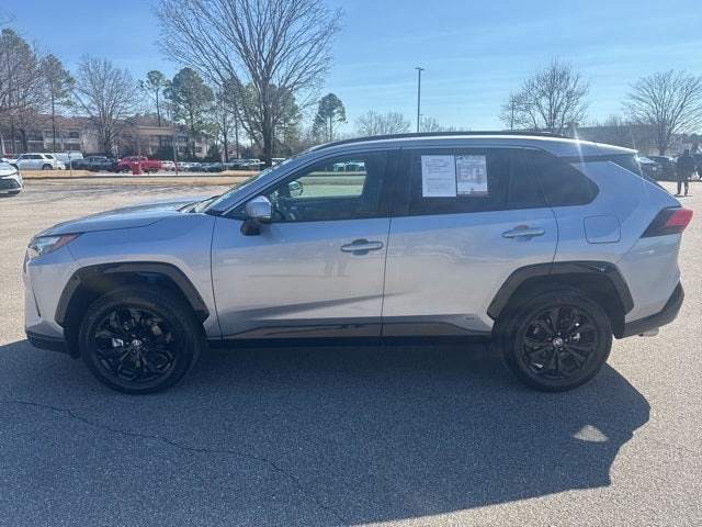 2025 Toyota RAV4 Hybrid SE