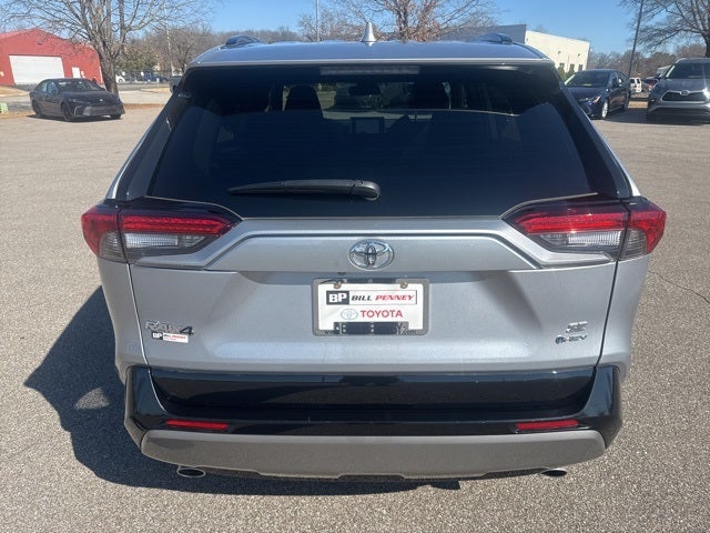 2025 Toyota RAV4 Hybrid SE