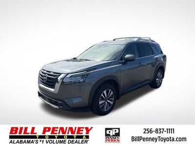 2024 Nissan Pathfinder SL