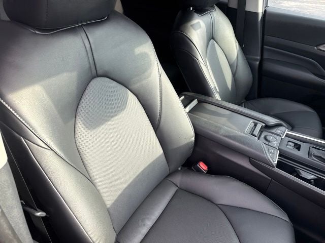 2025 Toyota Grand Highlander Hybrid XLE