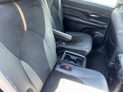 2024 Toyota Grand Highlander Hybrid MAX Platinum