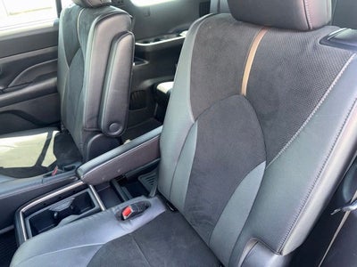 2024 Toyota Grand Highlander Hybrid MAX Platinum