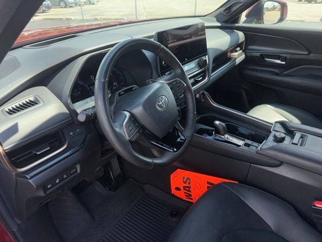 2024 Toyota Grand Highlander Hybrid MAX Platinum