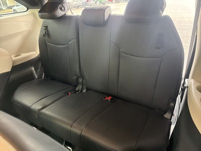 2025 Toyota Sienna Platinum 7 Passenger