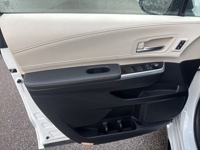 2025 Toyota Sienna Platinum 7 Passenger