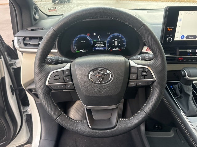 2025 Toyota Sienna Platinum 7 Passenger