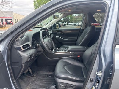 2021 Toyota Highlander Platinum