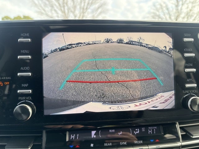 2022 Toyota Sienna XLE 8 Passenger